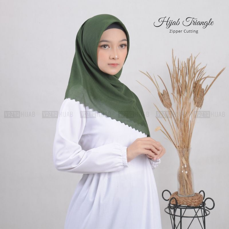 Hijab Triangle Zipper Cutting