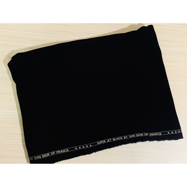 Bahan / kain jet black
