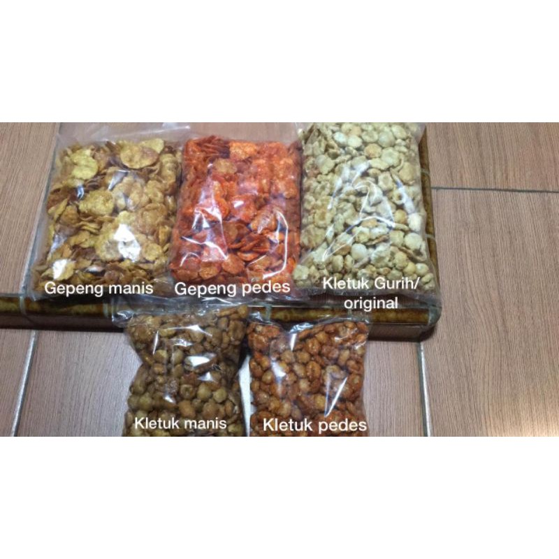 

Emping Mlinjo Gepeng Khas Limpung Batang 500 Gram