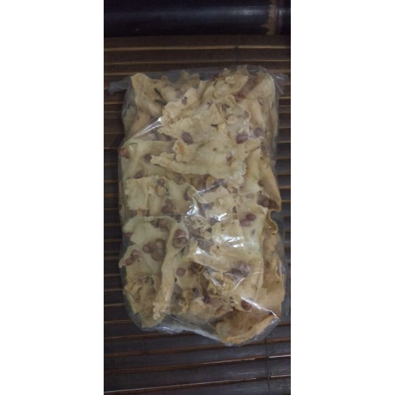 

peyek ebi, kacang tanah, kacang hijau