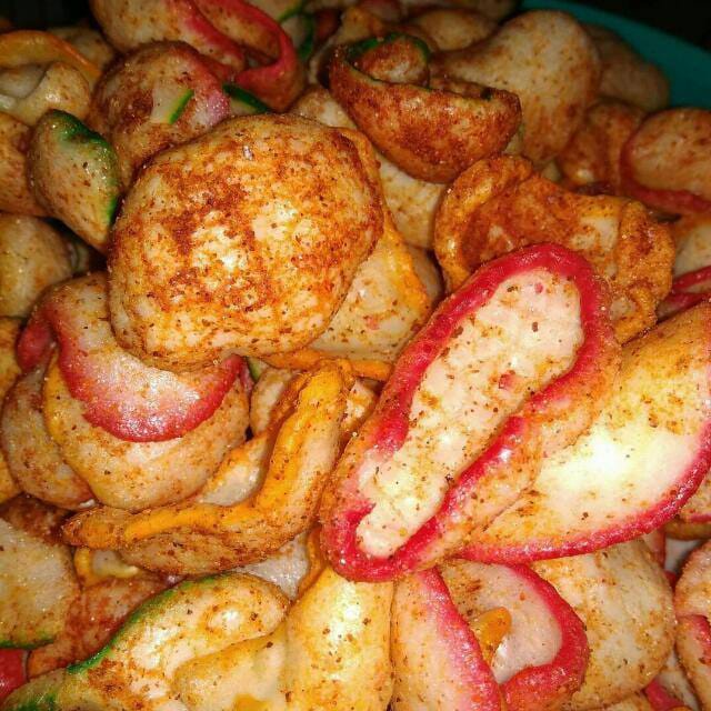 

kerupuk seblak / kerupuk jablay per ball 2 kg