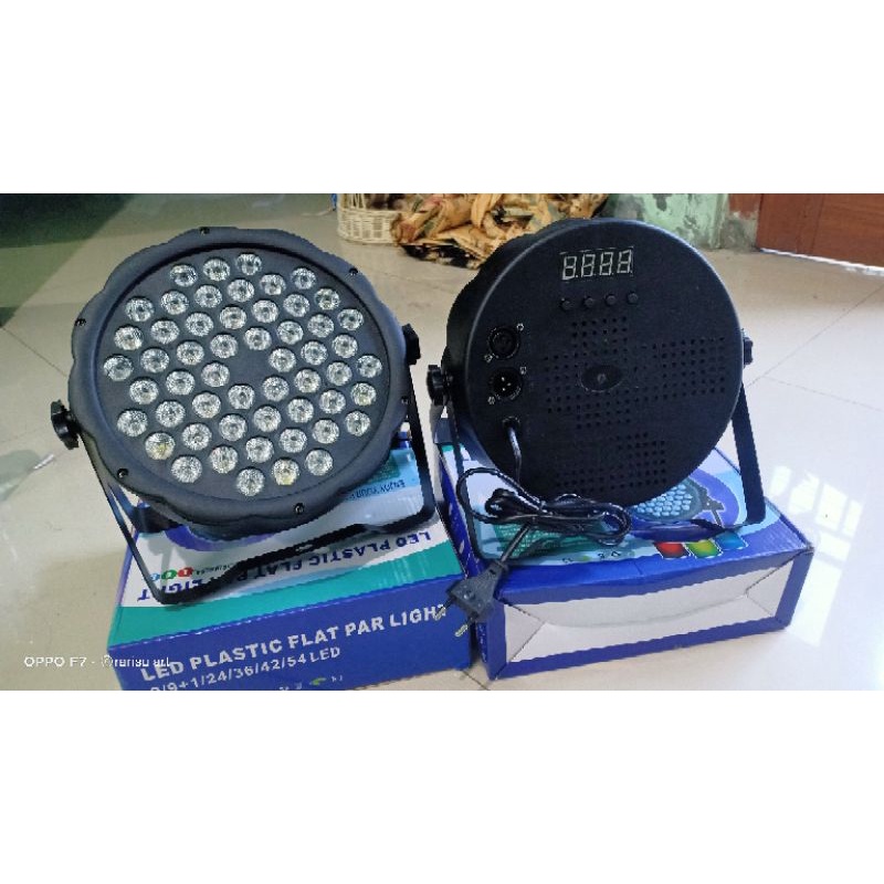 Par LED RGBW 54 mata