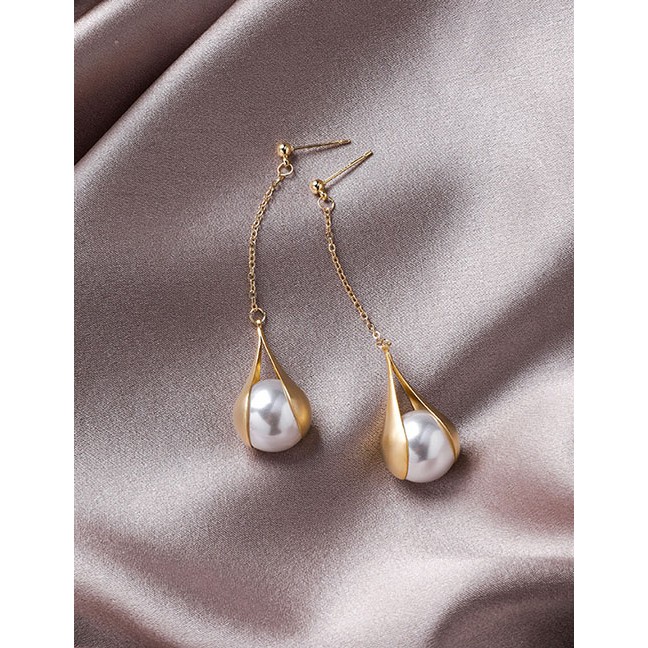 LRC Anting Tusuk Fashion Gold 925 Silver Pin Metal Bag Artificial pearl Tassel Earrings D35307