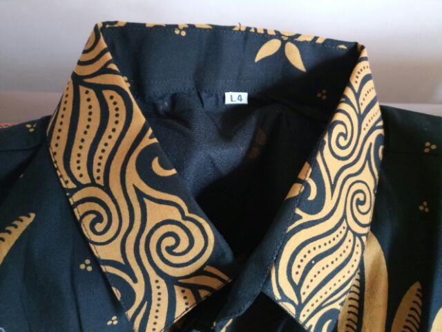 Batik Solo Kemeja Hem Garuda Emas Lapis Tricot Grounding