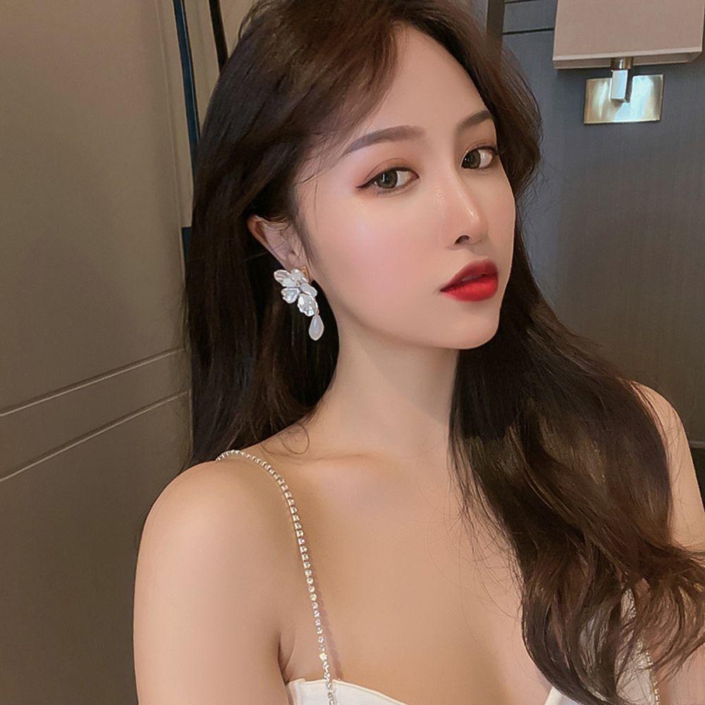 Mxbeauty Anting Pejantan Perempuan Mewah Retro Mutiara Shell Manis Baroque Fashion Perhiasan