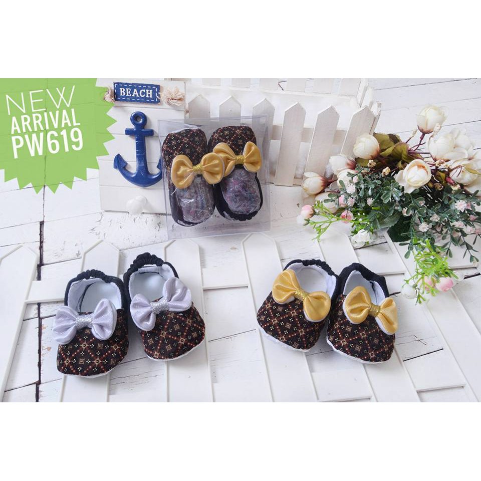 Sepatu bayi prewalker newborn sepatu bayi ada anti slipnya sepatu bayi owl kupu