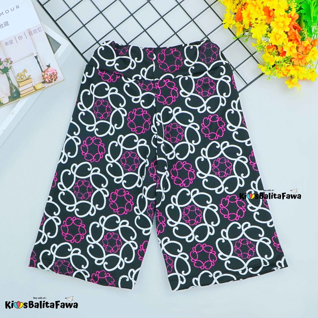 Kulot Motif uk 6-7 Tahun / Celan Anak Perempuan Pendek Pants Adem Cullotes 3per4 Babycinnamon