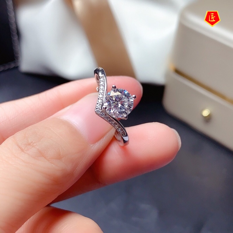 [Ready Stock]Simple Creative Pt950 Moissanite V-Shaped Ring