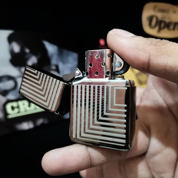 Korek Zippo Original Lines 49071 / Korek Zippo Original / Zippo