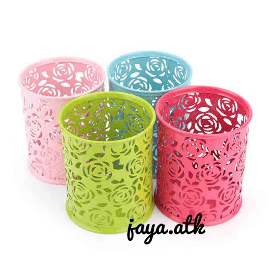 

TEMPAT PULPEN ALAT TULIS PEN HOLDER BESI MOTIF WARNA PEN CUP PEN STAND JARING BESI WARNA MOTIF