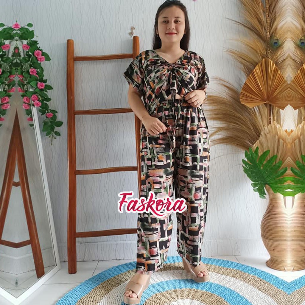 Baju Serut Wanita Jumbo Abstrak / Baju Kerut Wanita Kekinian / Setelan Serut Rayon Jumbo