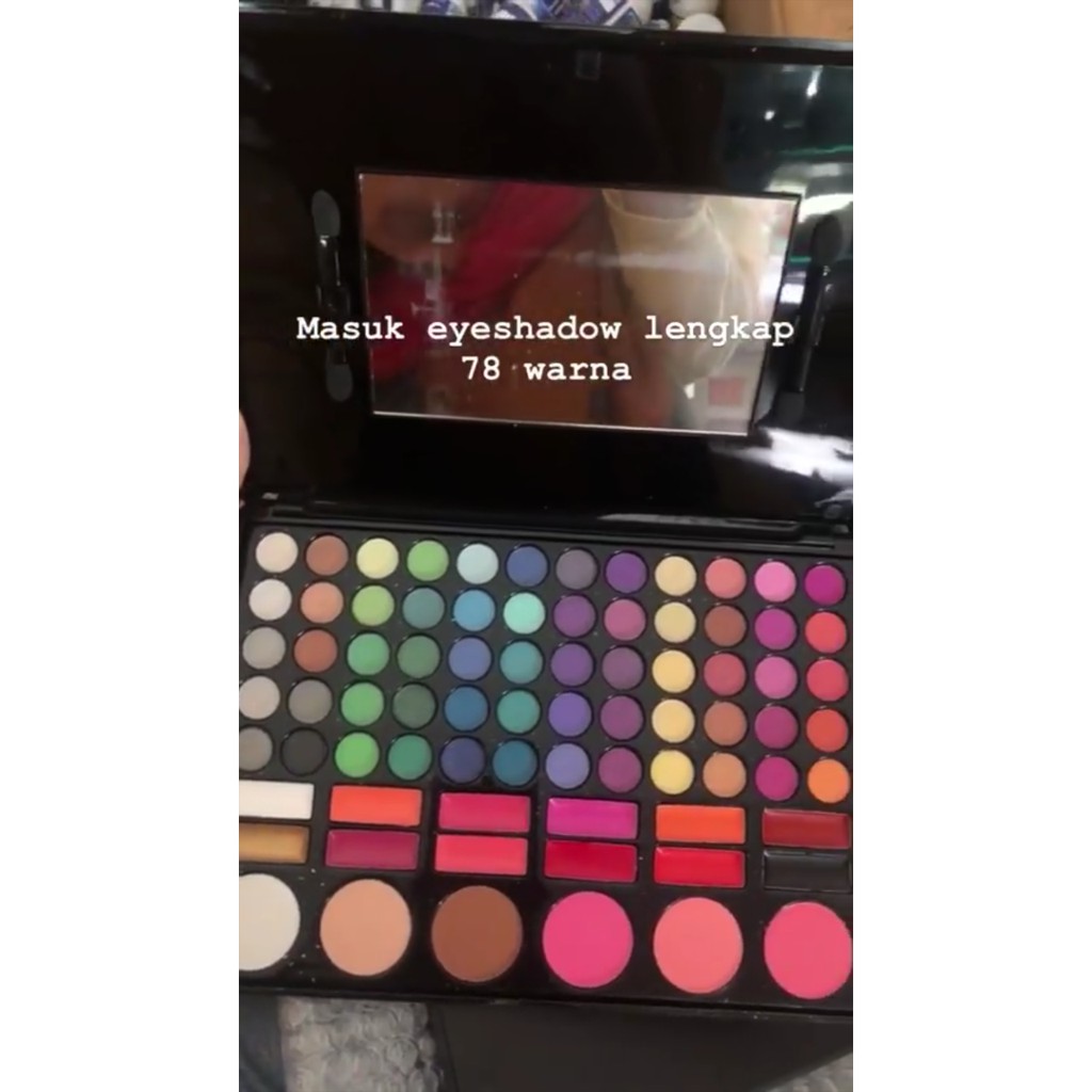 

Pallet Eyeshadwo 78 warna