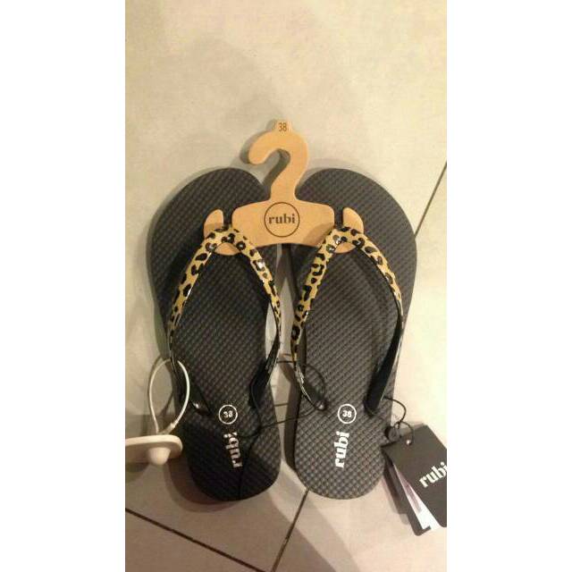  RUBI  Sandal  Jepit Rubi  thong Shopee Indonesia