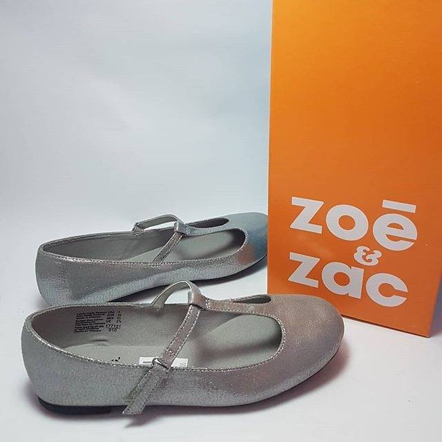  Sepatu  anak  zoe zac Payless  Shopee Indonesia