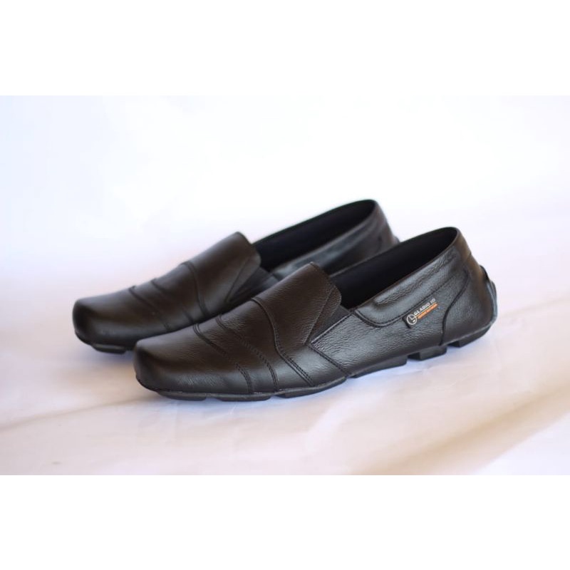 Sepatu Pria Gladio Slip On Kulit _ GLADIO RK
