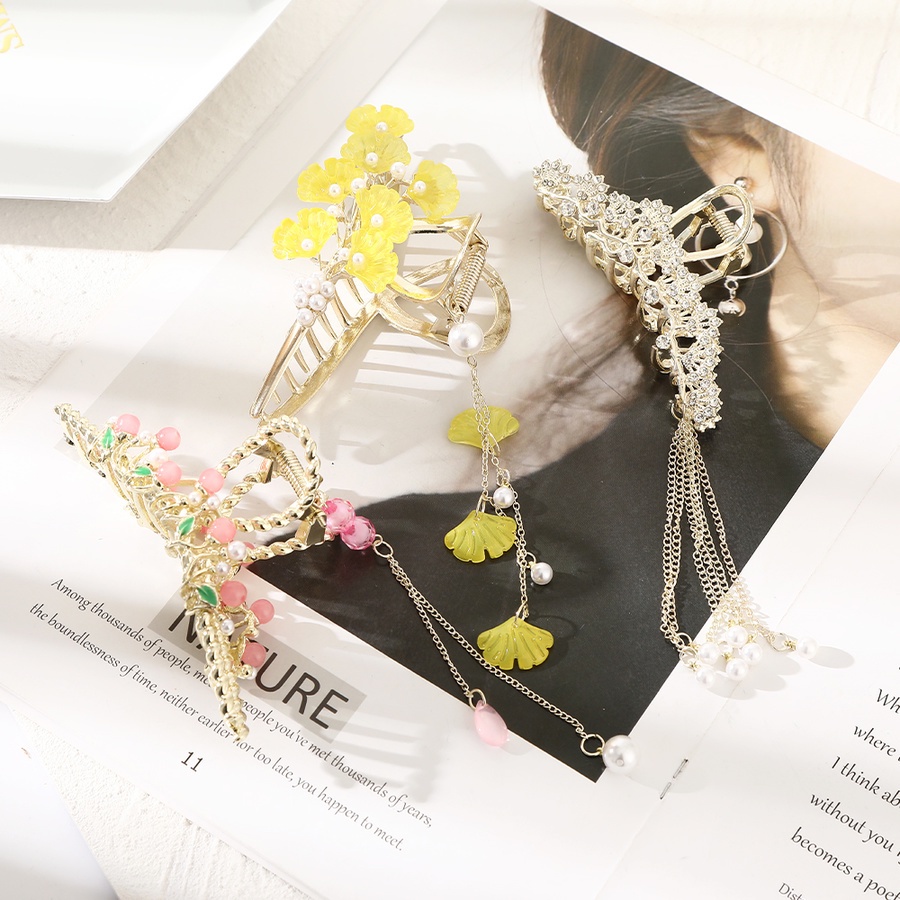 Aksesoris Jepit Rambut Ponytail Bahan Logam Aksen Mutiara Berlian Imitasi Gaya Korea Retro Untuk Wanita