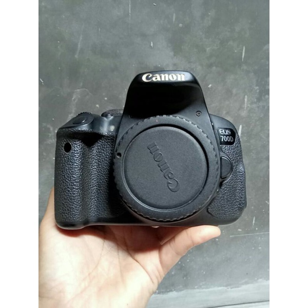 Canon 700D