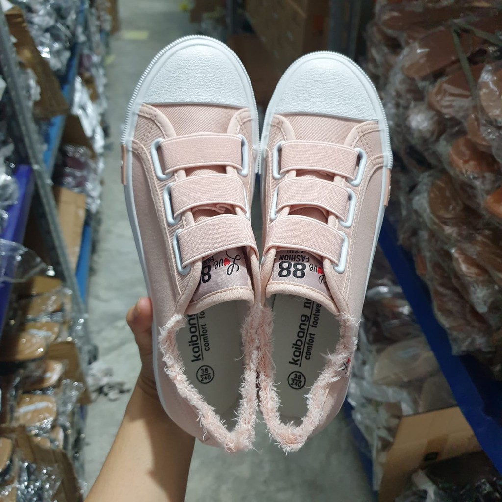 SNEAKER 0082 SEPATU KANVAS PUTIH WANITA / SNEAKER TANPA TALI TERBARU-PINK