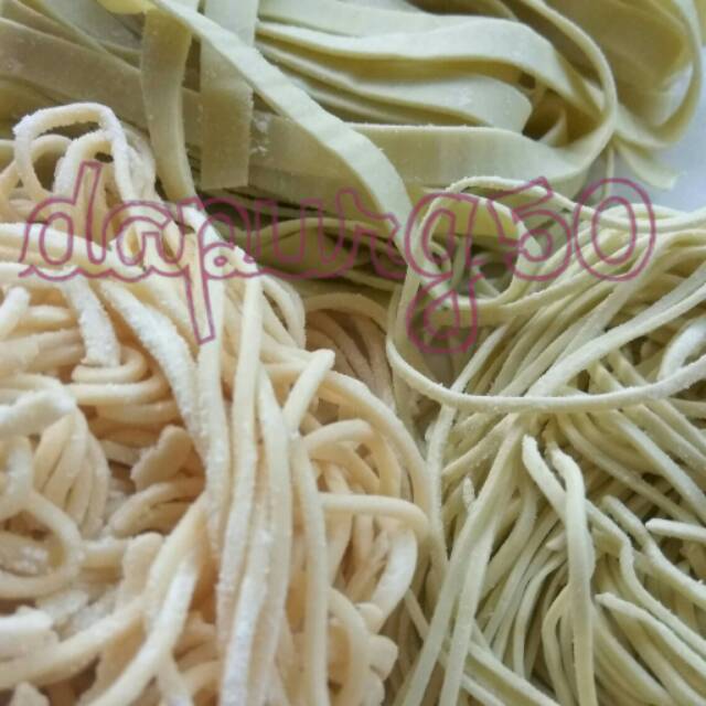 

Mie telur homemade (no msg, no pengawet, halal)