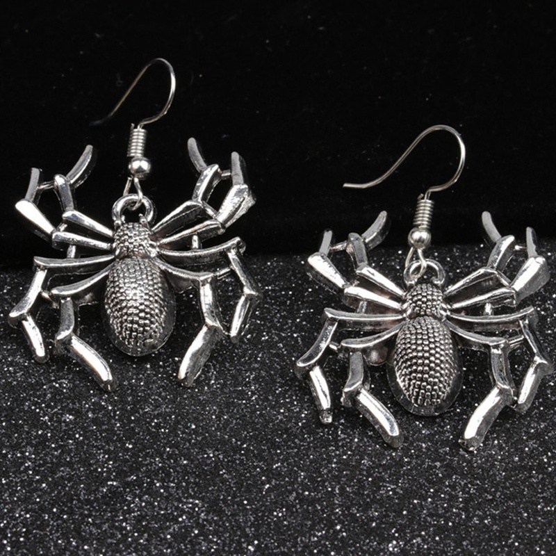 Vintage Punk Metal Earrings Skeleton Hands Spider Earrings Men Women Ear Jewelry