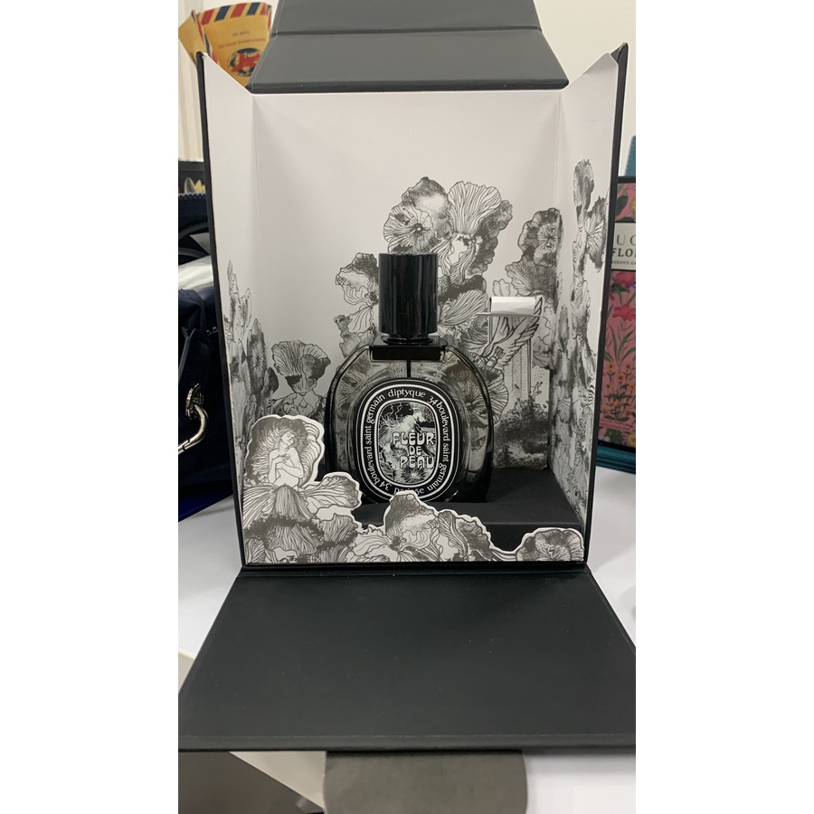 Preloved Diptyque Fleur De Peau