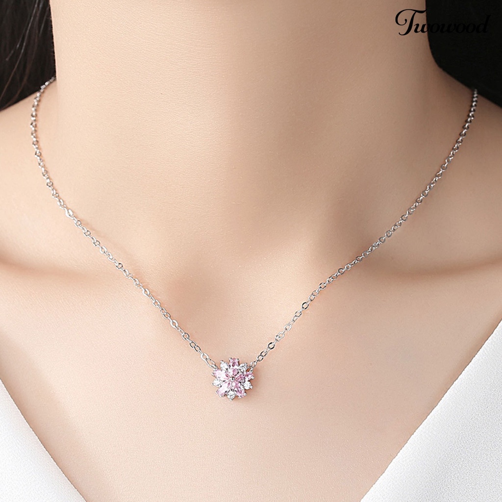 Twowood 1 Set Women Necklace Earrings Sakura-shaped Rhinestone Pink Sparkling Korean Japan Style Stud Earrings Necklace for Banquet