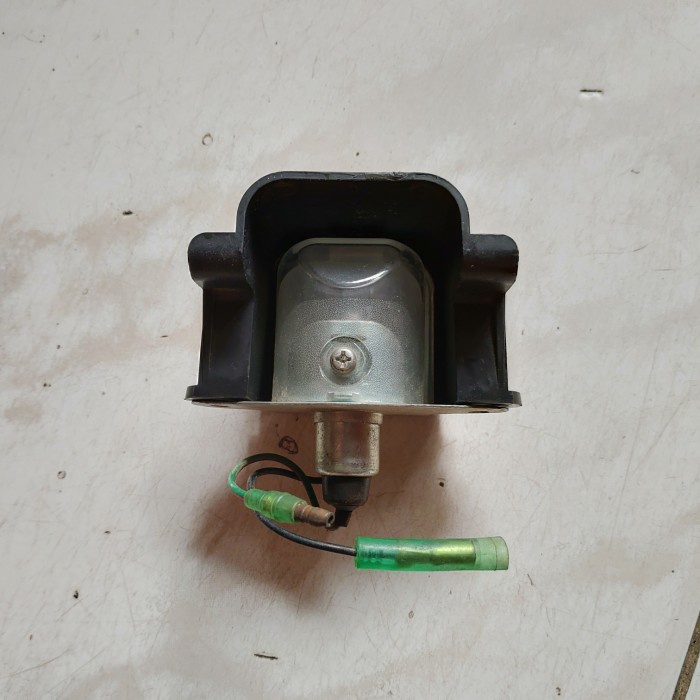 Lampu Plat Nomer Belakang Isuzu Elf Orisinil