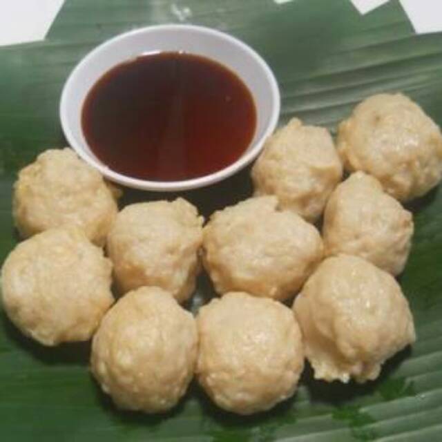 

Pempek bulat goreng palembang