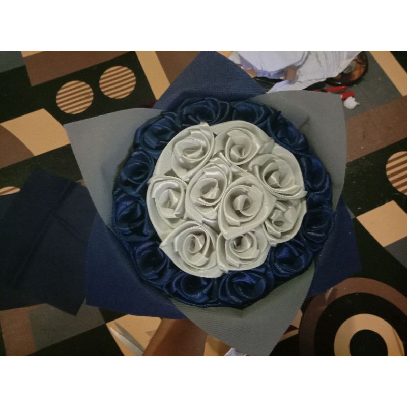 

Hand Bouquet 15cm Pita Satin