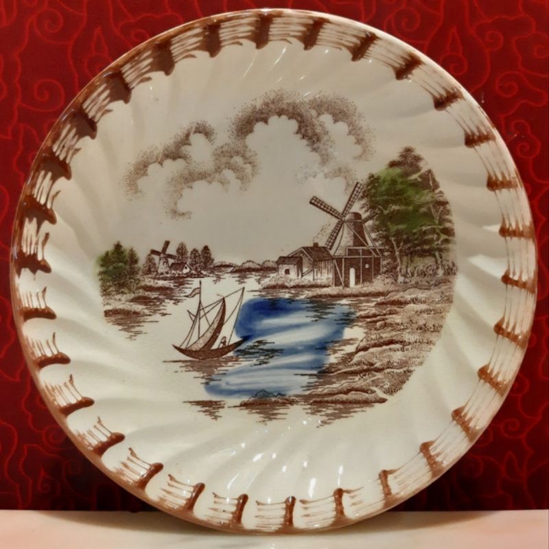 Porselain Motif Kincir Angin Belanda Type A Piring Antik Hiasan Dinding