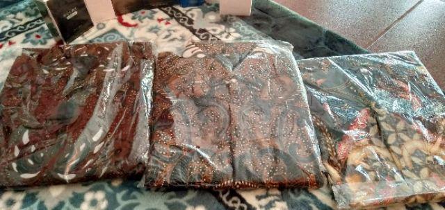 Kemeja Batik Pria Kerajaan Sogan Eksklusif Kerjaan Pria Lengan Panjang Modern Batik By Pangastuti