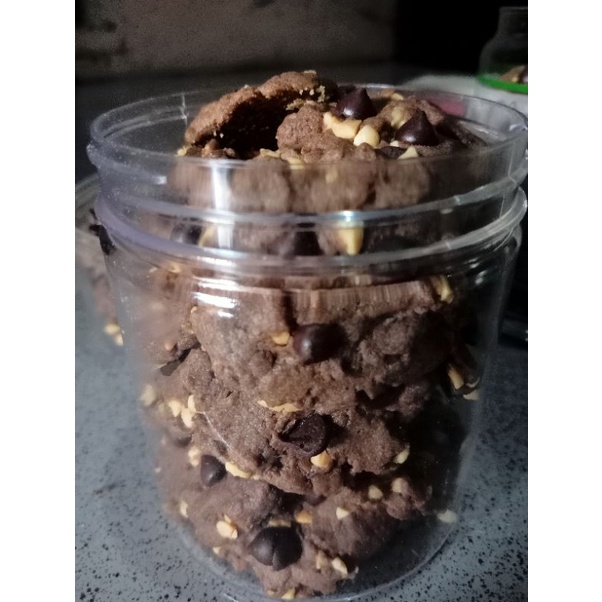 

Choco Nuts Cookies by Aras's Kitchen Beli 3 toples all varian gratis packing hampers