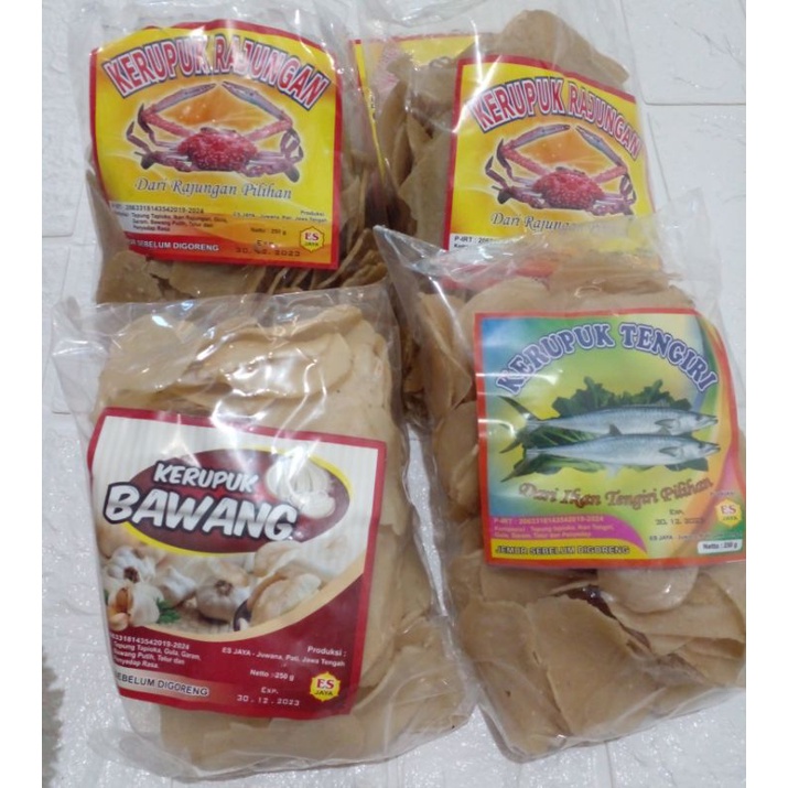 

Kerupuk Rajungan / kerupuk Tengiri / kerupuk Bawang