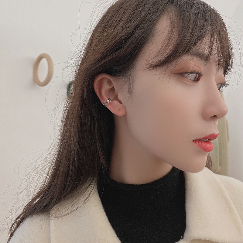 2021 Love No Pierced Ear Bone Clip Temperament Net Red Korean Ear Clip Female Simple Wild Personality Earrings Sweet Heart Jewelry