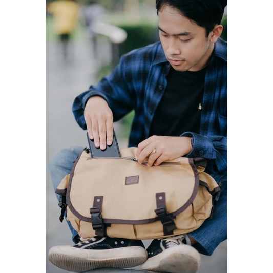 GHbag Tas Selingbag Pria  /Tas Kerja Pria / Tas Cowo Besar Canvas Model Terbaru Kekinian Kuat