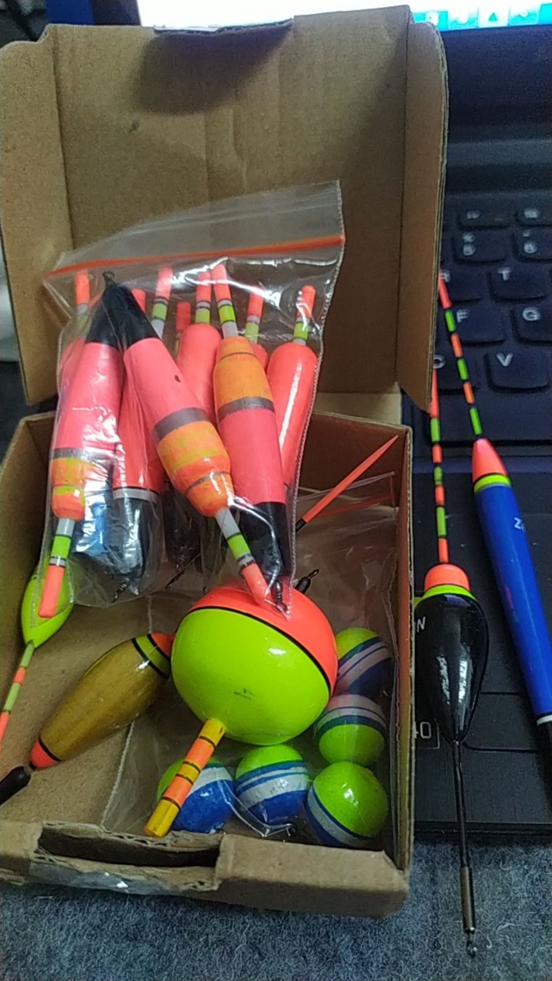 Kambangan Bulat Kayu