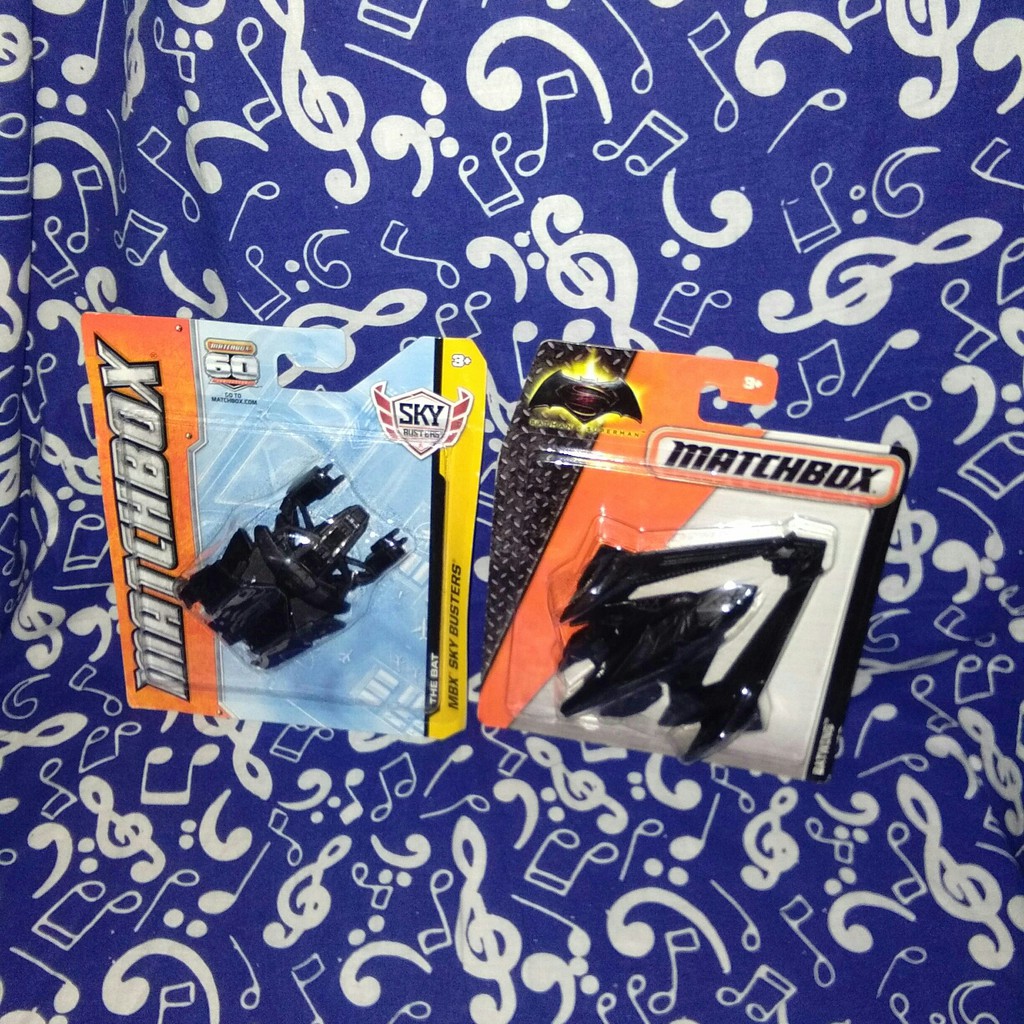 DIECAST - BATMAN - Sky Buster - Matchbox - Bat Wing - Batplane