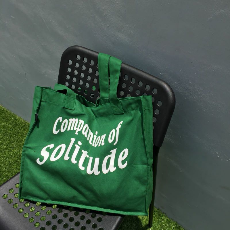 TOTE BAG COMPANION OF SOLITUDE GREEN