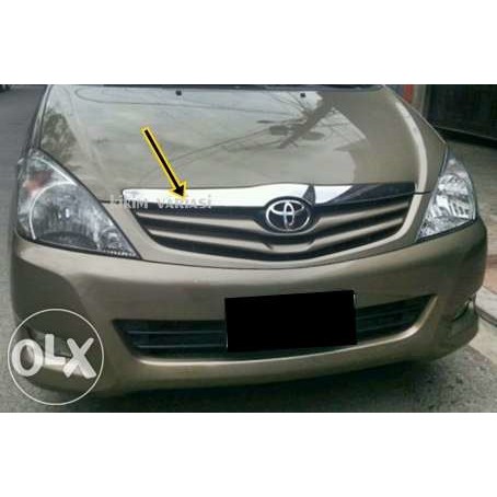 Hood Moulding / Variasi List Kap Mesin Model Ganti Innova 2004 - 2011