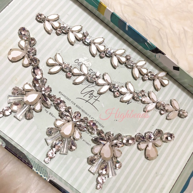 Set payet leher dan pinggang putih pearl