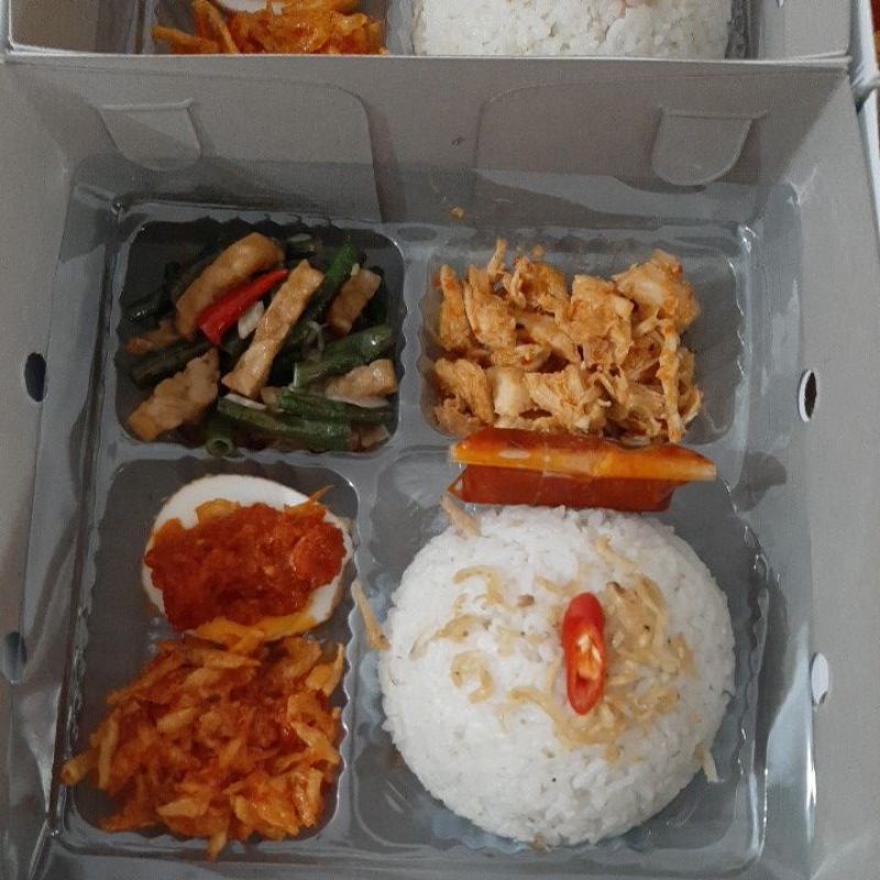 

Nasi BOX