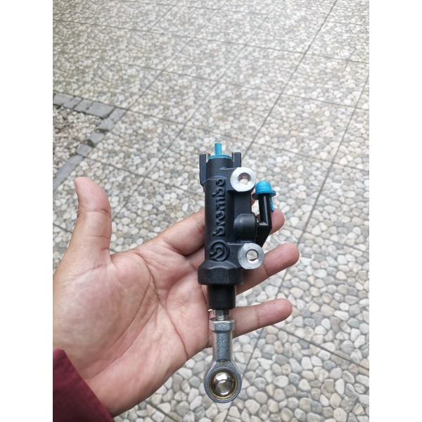Master Rem Brembo belakang original pnp ninja dan universall