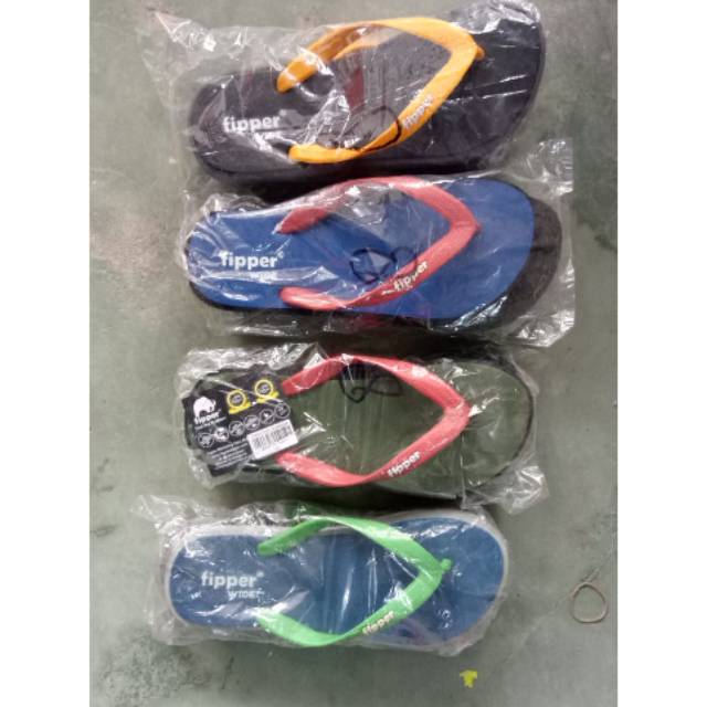 FIPPER WIDE ORIGINAL size 8