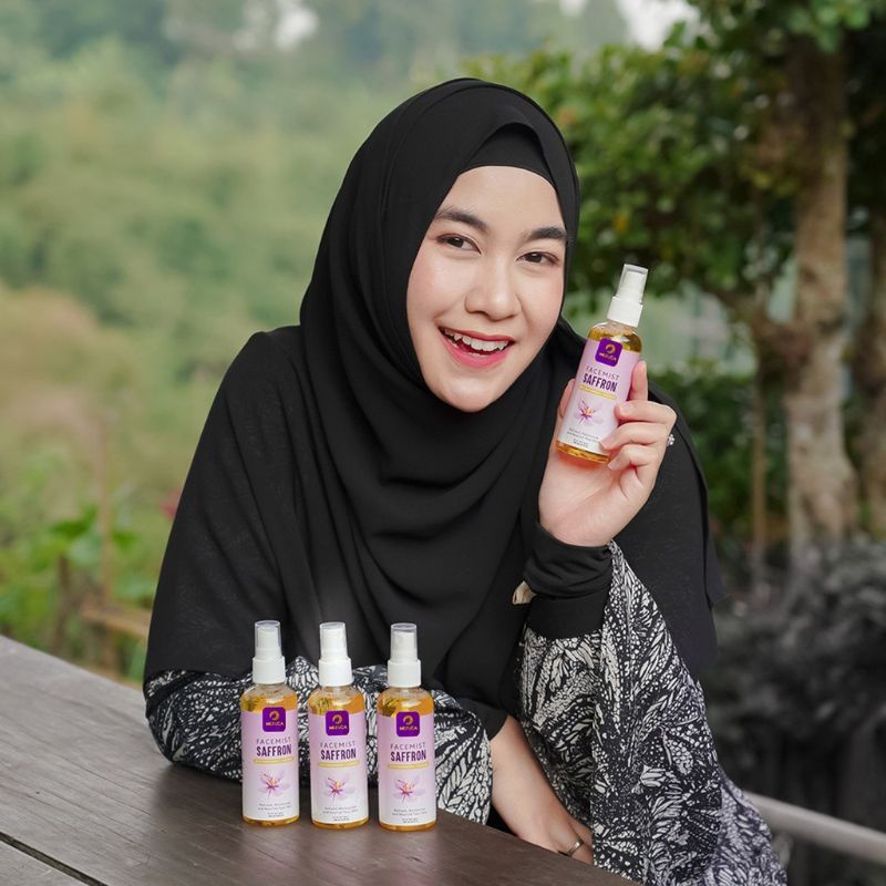 ❤ MEZUCA PAKET ❤ Kombo Hemat Facial Soap + Facemist Saffron - Keluarga id