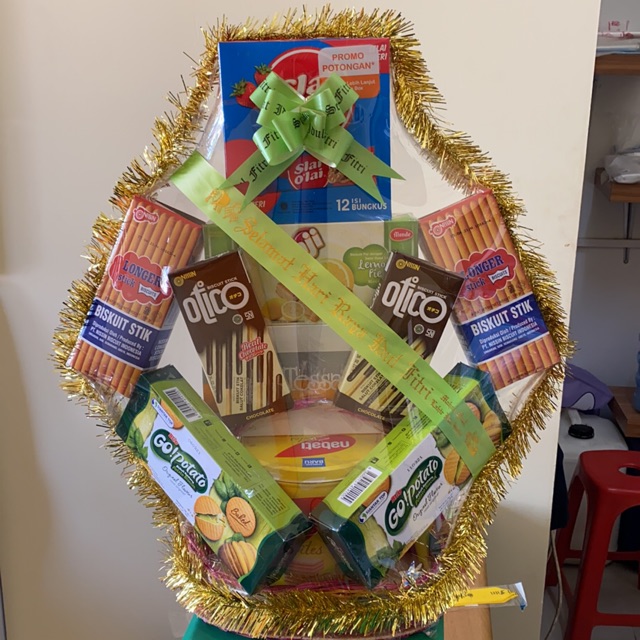 

Parcel idul fitri Kecil isi snack