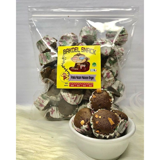 

kue brownis coklat kacang kering