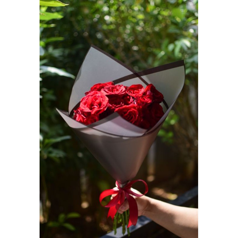 Buket Bunga Mawar Merah Premium Semi Holland 20 Tangkai Buket Bunga Mawar Merah Premium Semi Holland 20 Tangkai