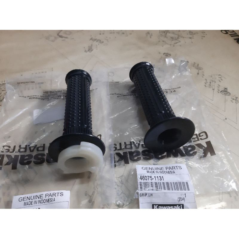 HANDGRIP NINJA HANDGRIP NINJA R NINJA RR ORIGINAL HANDGRIP ASSY ORIGINAL KAWASAKI