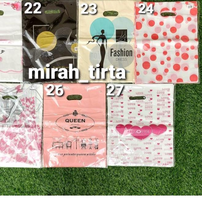 

❤❤ 30x40cm KANTONG KRESEK PLONG MOTIF 30X40CM . Kantong kresek olshop. Kantong plong pond motif. kresek baju. kantong olshop motif online shop