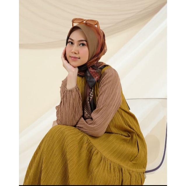 new amolika dress Deenay